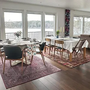 Villa The Luxurious Lakeview Near, Ville de Stockholm